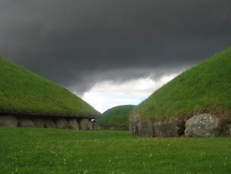 knowth-ireland